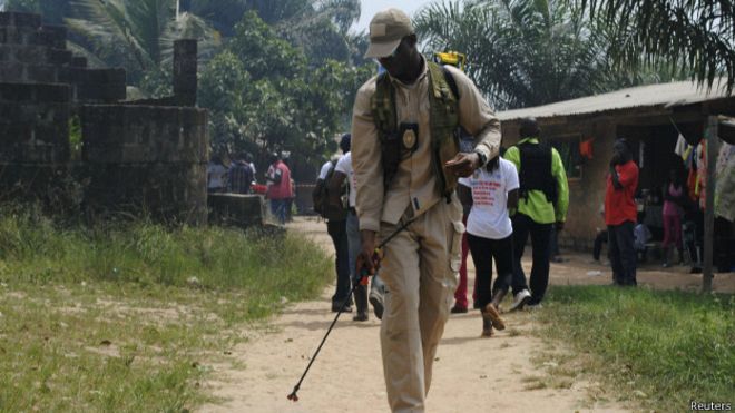 Ebola já matou mais de 8 mil pessoas, principalmente no oeste da África.