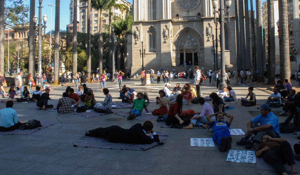 A taxa de desemprego cresceu 8,6% no período de abril a junho.