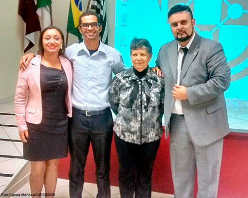 Da esquerda para direita: Luciana Santos - Diretora SUEESSOR Edir Kleber Bôas Gonsaga - Presidente da ANATEN de SP, Noêmia Telles de Oliveira - Presidente SUEESSOR, e Jefferson Caproni - Representante do COREN, CONATENF e COFEN. 
